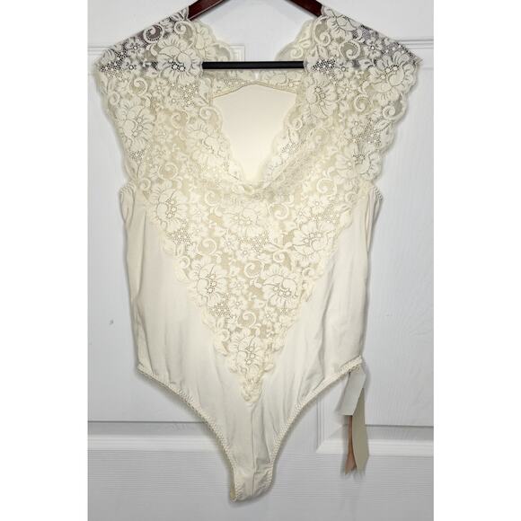 We Are HAH Lace Lady Like Bodysuit Size LARGE Ivory Cream Sexy Lingerie NEW - Picture 1 of 5